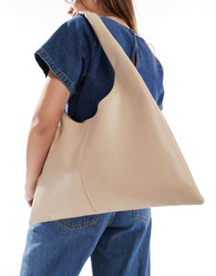 winged shoulder tote bag in cream-White