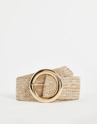 Glamorous woven belt in natural with gold circle buckle