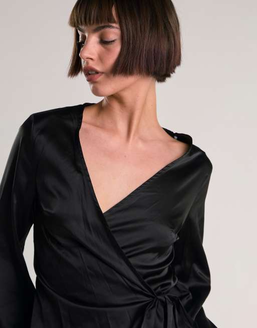 Glamorous Wrap long sleeve top in black sateen, 3 of 4