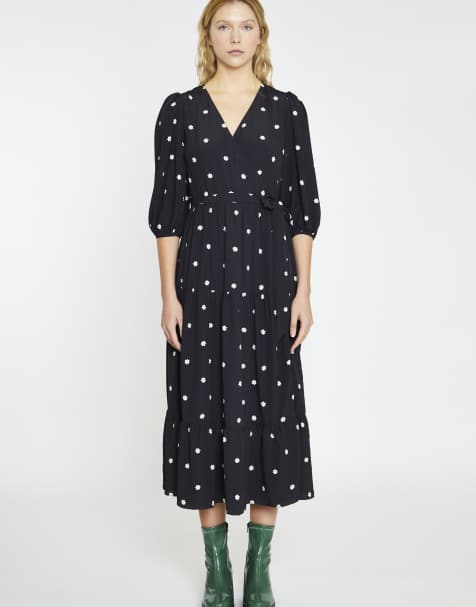 Glamorous Wrap midi dress in black daisy - view 1