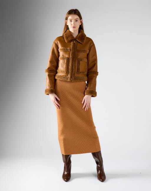 Glamorous Zip front faux suede jacket with shearling trim in tan, 3 of 4