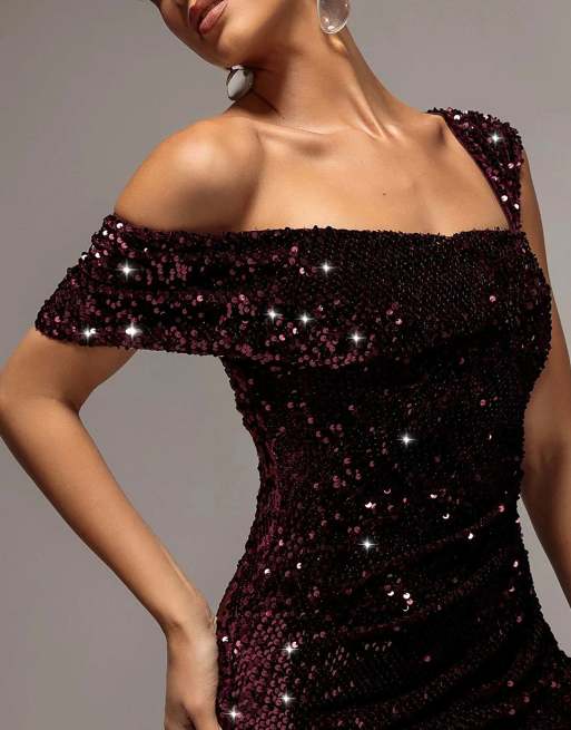 Goddiva Asymmetric off shoulder pleated waist maxi dress in plum, 3 of 4