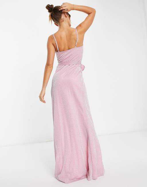 Goddiva – Eng anliegendes Maxikleid/Ballkleid in Rosa mit Wickeldesign vorne, 2 von 4