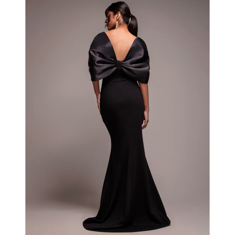 venus crochet maxi dress Blossom Crochet Maxi Dress
