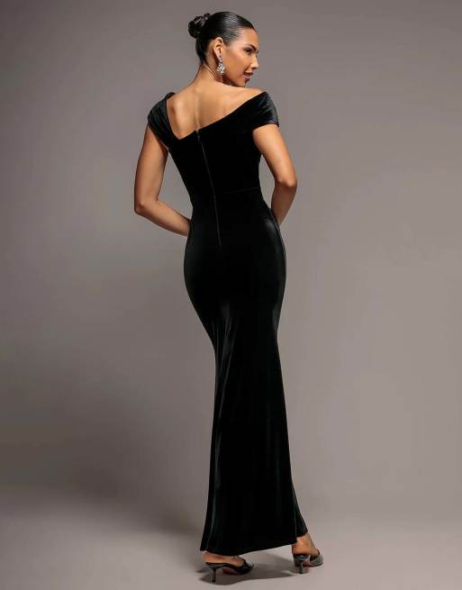 Goddiva One shoulder velvet maxi dress in black, 2 of 4