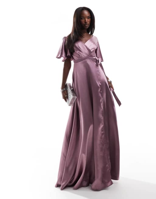 Goddiva - Robe portefeuille longue en satin à manches évasées - Blush