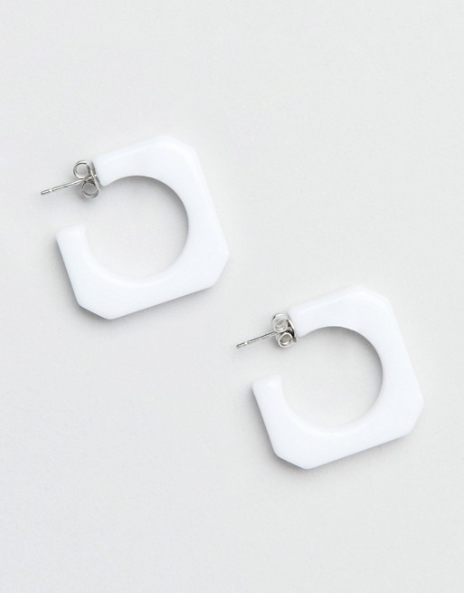 Gogo Philip abtract hoop earrings in white resin
