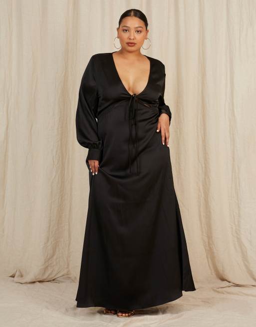 Going Somewhere Cutout maxi dress in black, 4 of 4