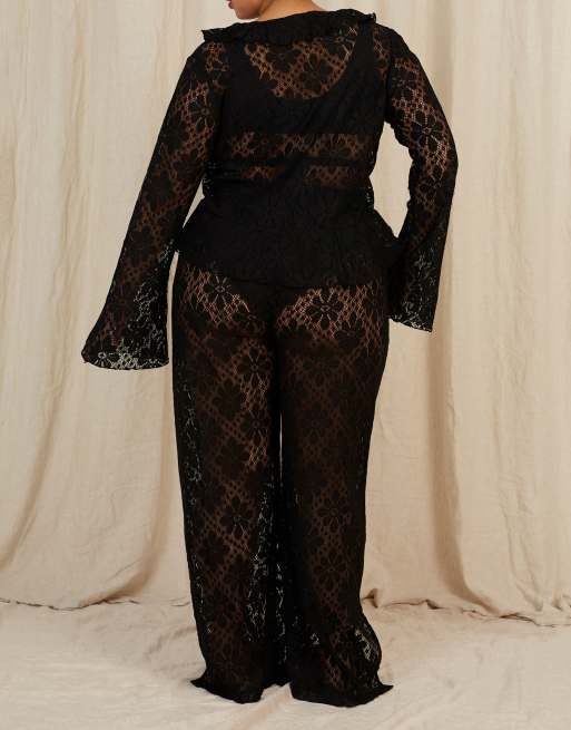 Going Somewhere Floral crochet trousers in black, 2 of 4