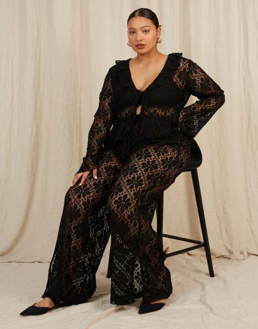Going Somewhere Floral crochet trousers in black, 3 of 4