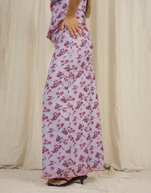 Going Somewhere Mesh stretch maxi skirt in lilac, 3 of 4