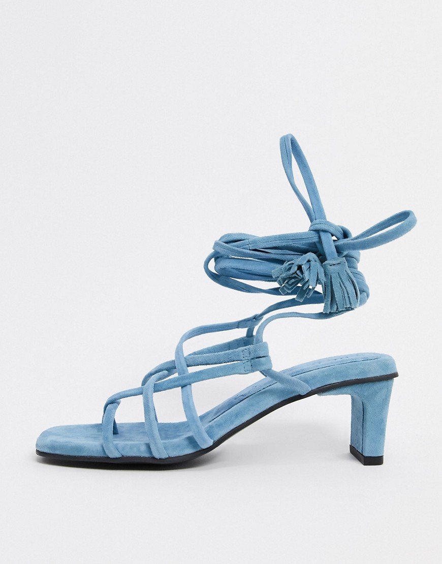 фото Голубые туфли на каблуке vero moda-синий