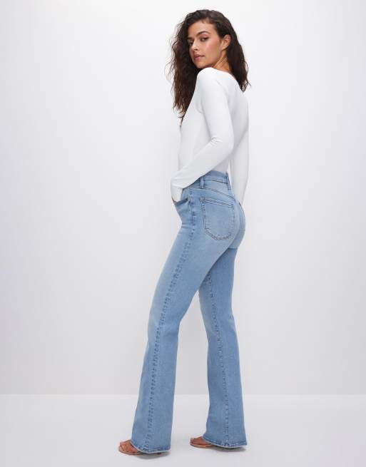 Good American - Always Fits Good - Jeans bootcut classici lavaggio azzurro intenso, 3 di 4