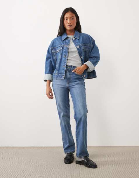 Good American always fits good leg straight jeans in medium blue wash - view 1