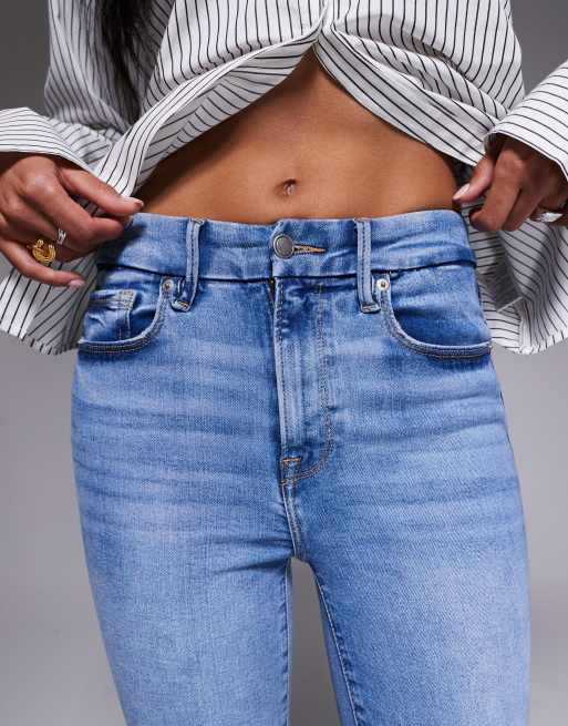 Good American always fits good legs cropped mini boot jeans in mid blue , 4 of 5