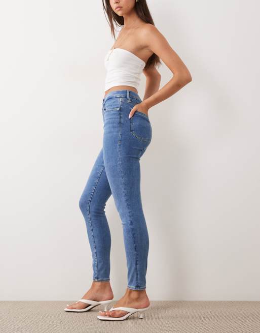 Good American - Always Fits Good Legs - Mellemlå skinny-jeans, 3 af 5