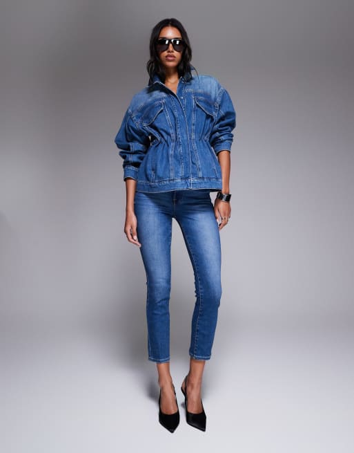 Good American barrel sleeve denim jacket in mid wash blue, 2 of 4