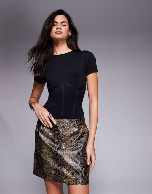 Good American - Body leggero a corsetto in tessuto effetto scuba con colletto