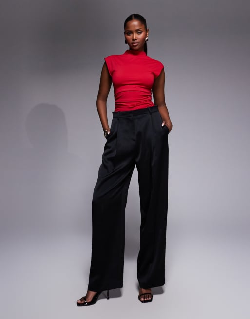 Good American - Body sans manches léger et sculptant à col montant - Rouge, 2 de 4