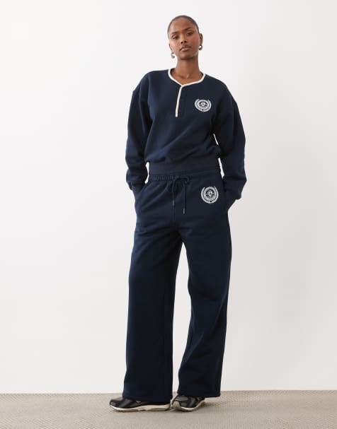 Good American børstet fleece sweatpants med lige ben i navy - view 1