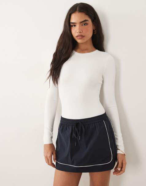 Good American contrast piping detail elasticated waist skirt in navy - view 1