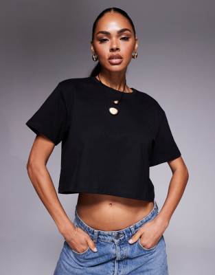 black 001 3990₽