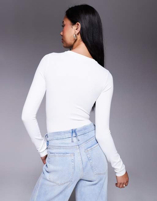 Good American crew neck long sleeve bodysuit in white, 2 of 4