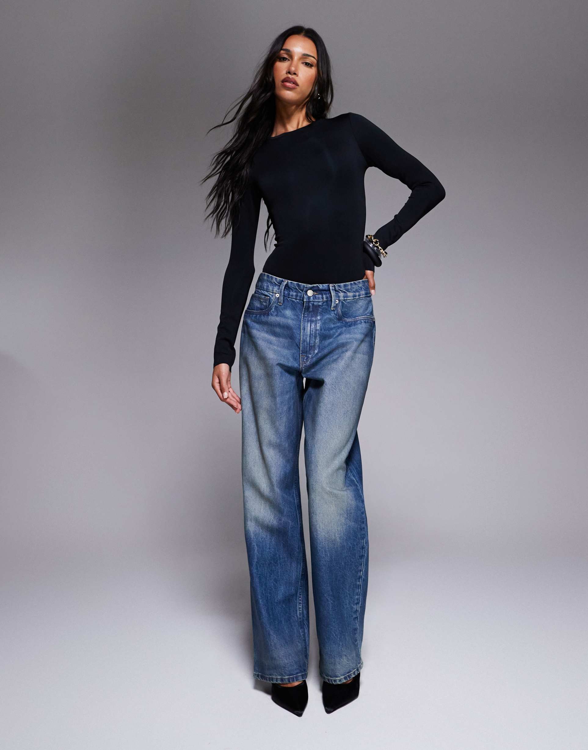 good american good 90s relaxed coated jeans in vintage wash