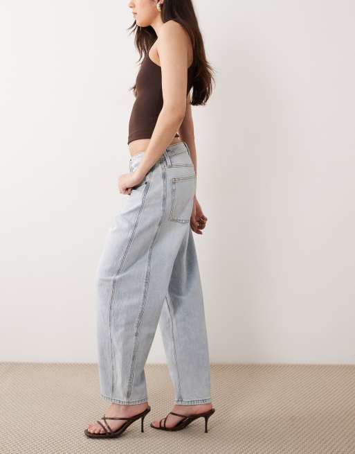 Good American good barrel jean in light blue wash, 2 of 5