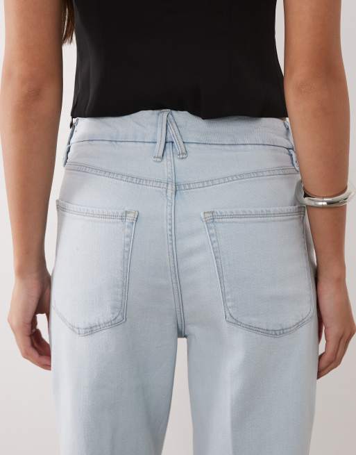 Good American – Good Icon – Gerade geschnittene Jeans mit hohem Bund in Bleach-Waschung, 5 von 5