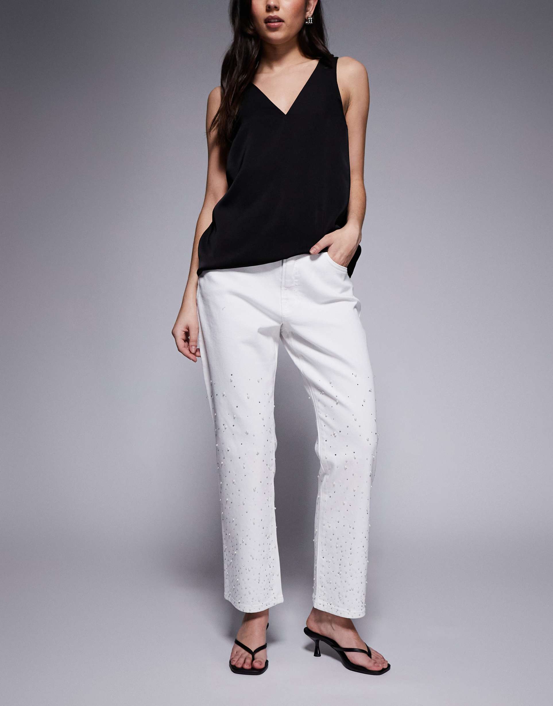 good american good icon straight cropped faux pearl jeans in white - part of a set