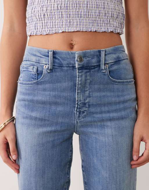 Good American good legs flare jeans in mid blue wash, 5 of 5