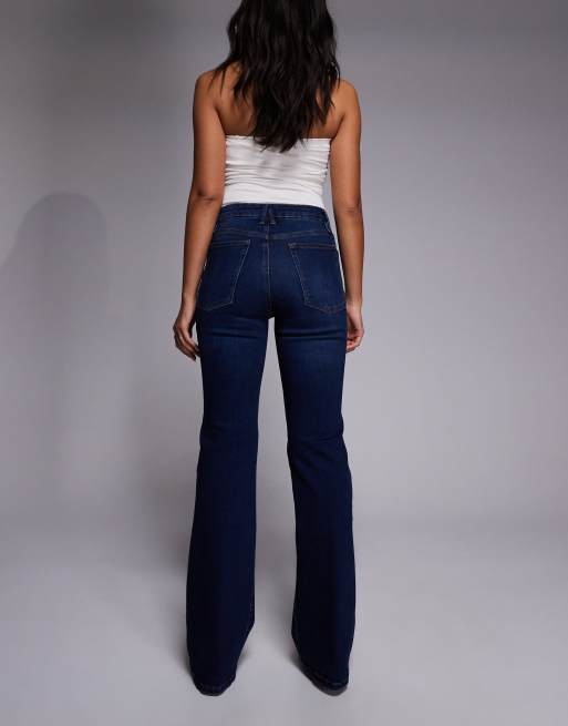 Good American - Good Legs - Jeans a zampa lavaggio blu scuro, 3 di 5
