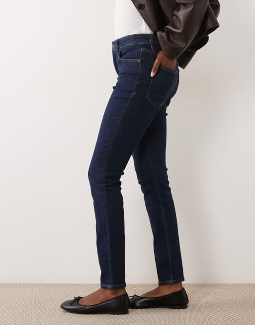 Good American good legs mid rise skinny jeans in dark blue wash, 2 of 5