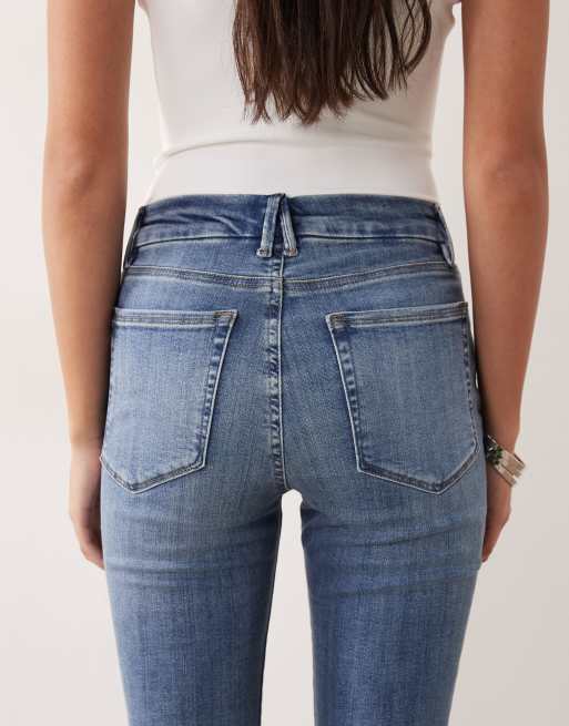 Good American Good Legs skinny jeans in light blue wash, 5 of 5