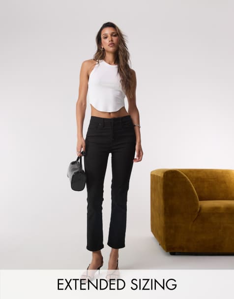 Good American good legs straight jeans in black - view 1