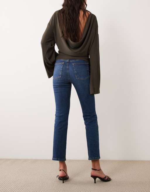 Good American – Good Legs – Straight Jeans in dunkelblauer Waschung, 2 von 5