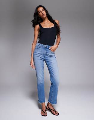 Good American good legs straight split pockets jeans in mid blue