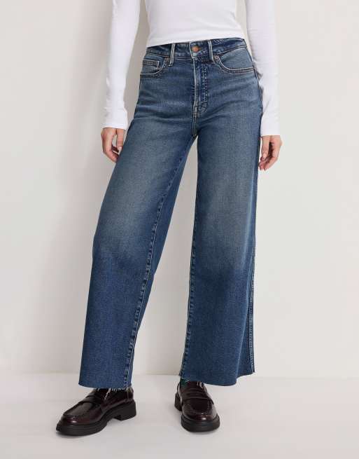Good American good skate cropped jeans in mid blue wash, 2 of 4