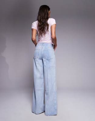 Good American Good Skate Jeans In White