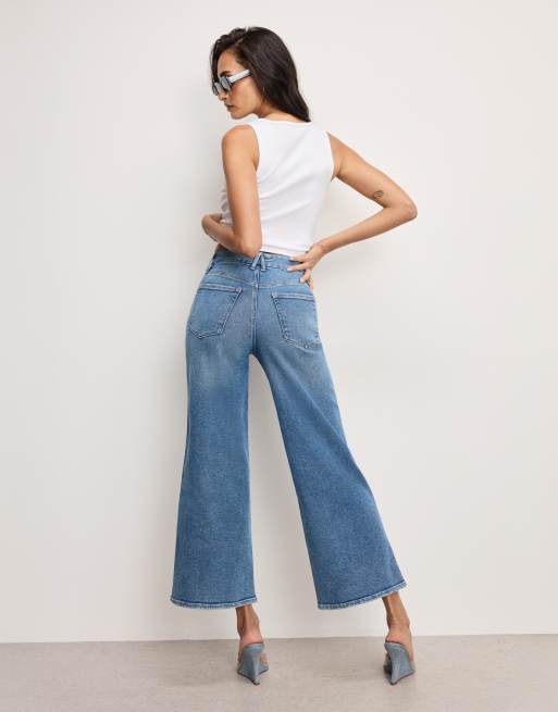 Good American good skate wide cropped jeans in blue, 3 of 3