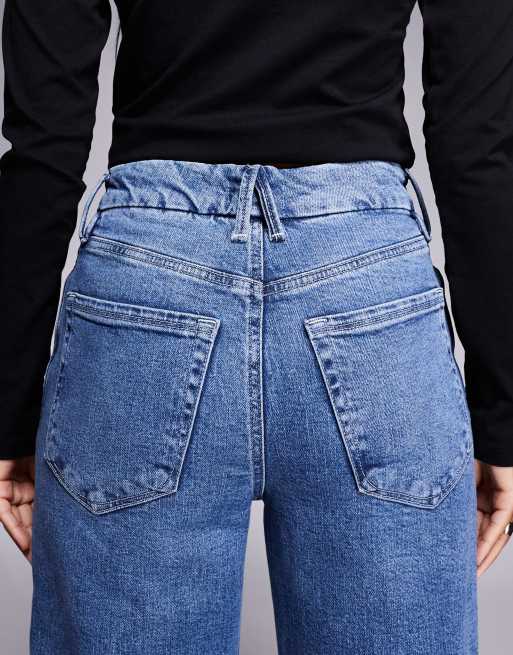 Good American good skate wide cropped jeans in dark blue, 5 of 5