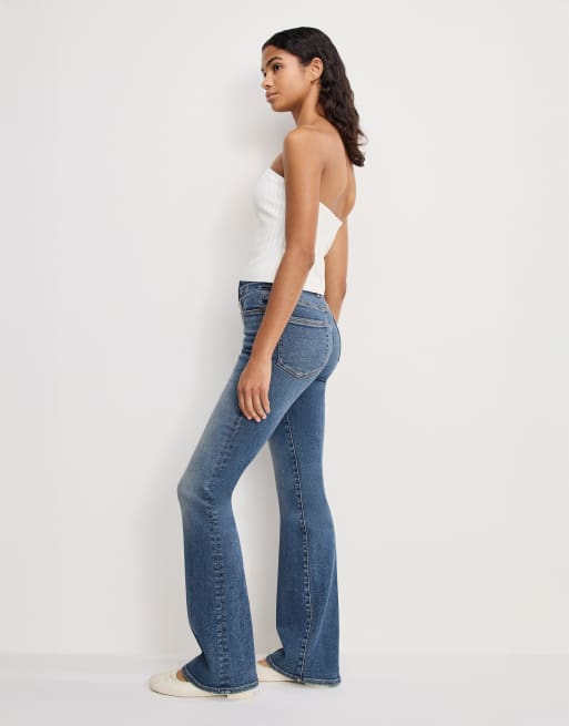 Good American good standard bootcut jeans in indigo, 3 of 5
