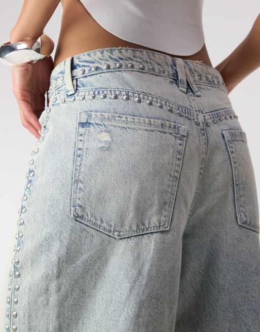 Good American good standard ease studded jeans in light blue, 6 of 6