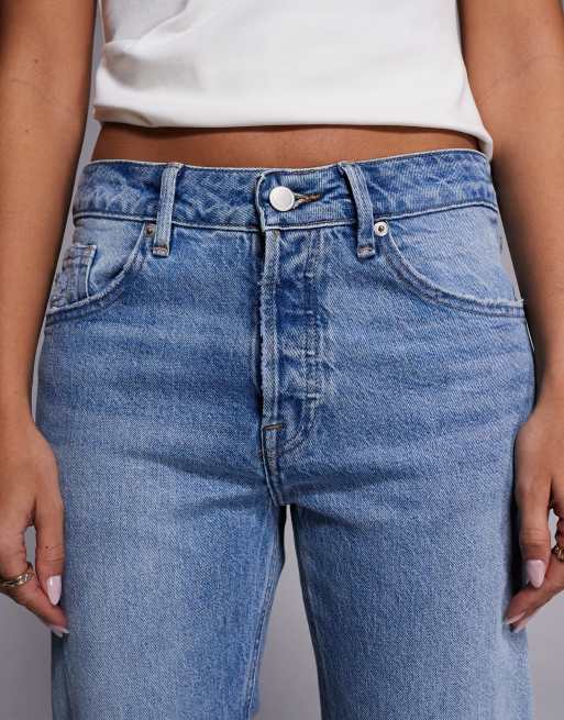 Good American good vintage ripped straight ankle jeans in light blue wash, 5 of 5