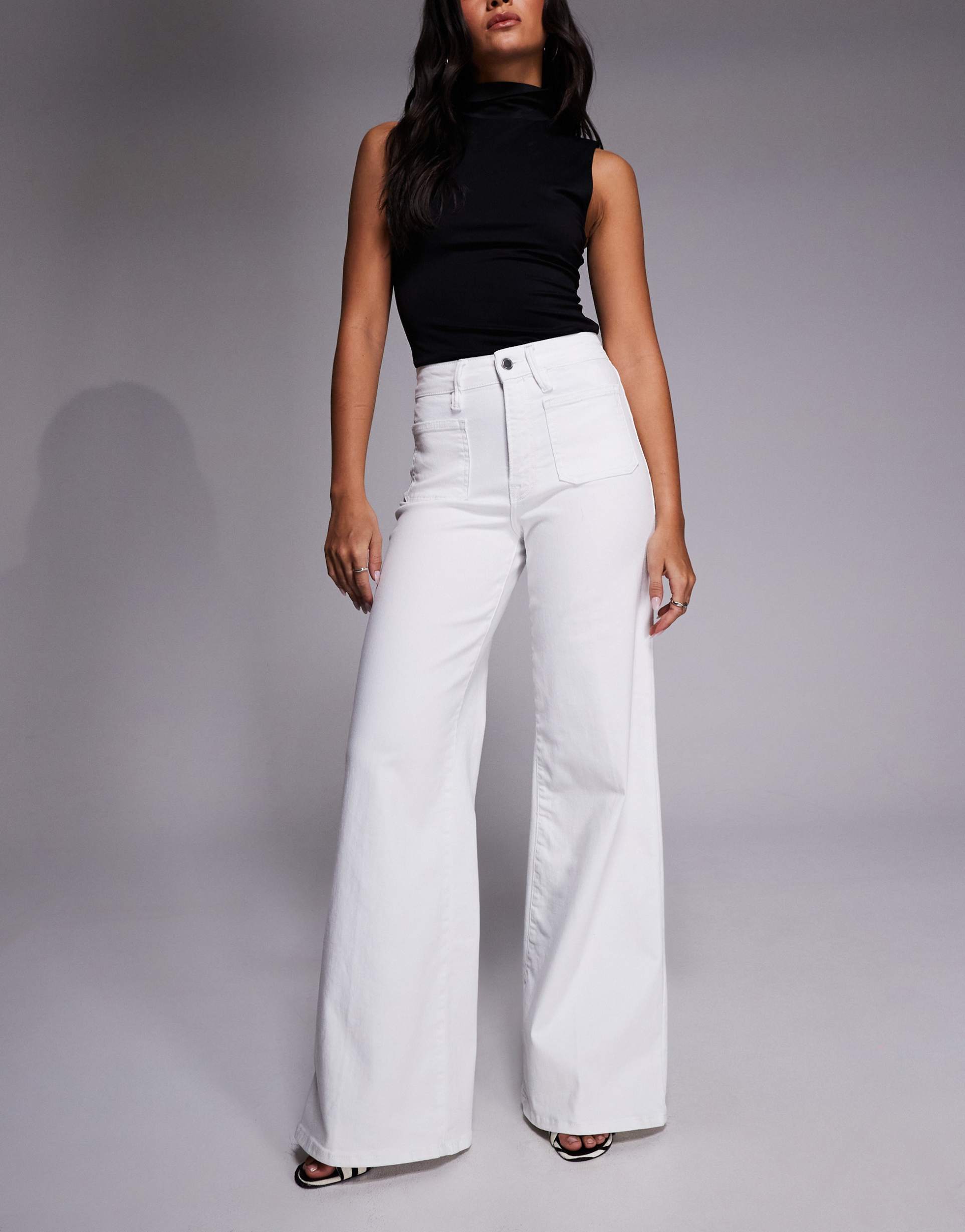 good american good waist front pocket detail palazzo jeans in white