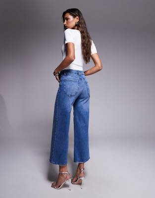 Good American Good Waist Palazzo Cropped Jeans