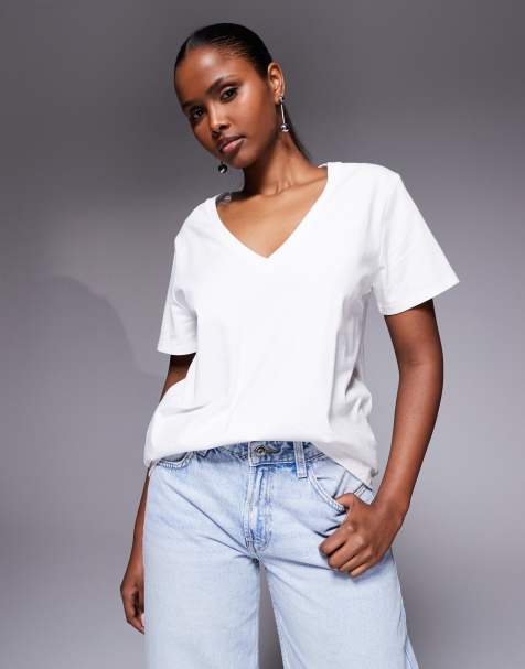 Good American - Klassiek T-shirt met V-hals in wit - view 1