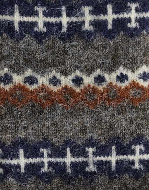 Good American knitted socks in gray fairisle, 3 of 3