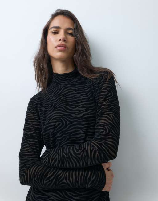 Good American mesh turtleneck long sleeve dress in black, 2 of 5